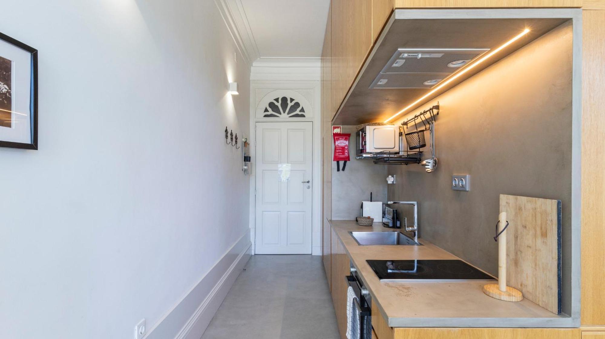 Oporto Downtown Studio By Lovelystay Extérieur photo
