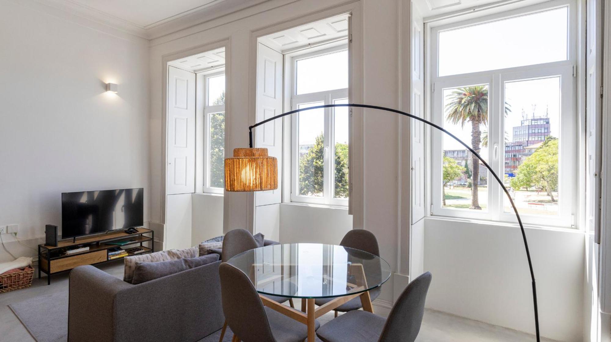 Oporto Downtown Studio By Lovelystay Extérieur photo
